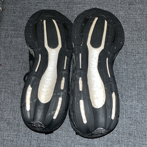 Adidas by Stella McCartney Ultraboost Light Shoes - Picture 3 of 6